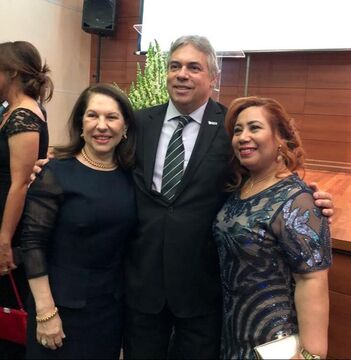 BF98525E E8E6 47F0 9828 F0544D3E9AA2