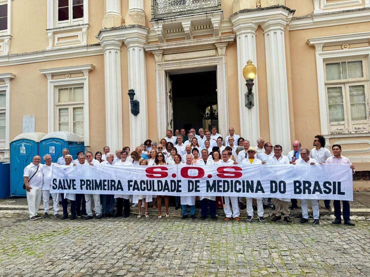 Dra. Luciana Rodrigues3